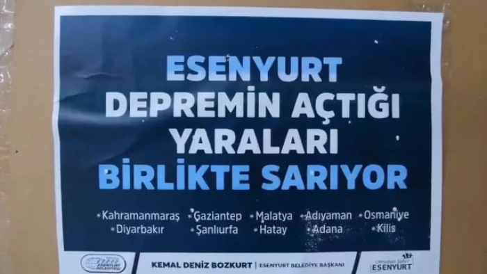 Esenyurt Belediyesi depremzede yardımlarını çürümeye terk etti